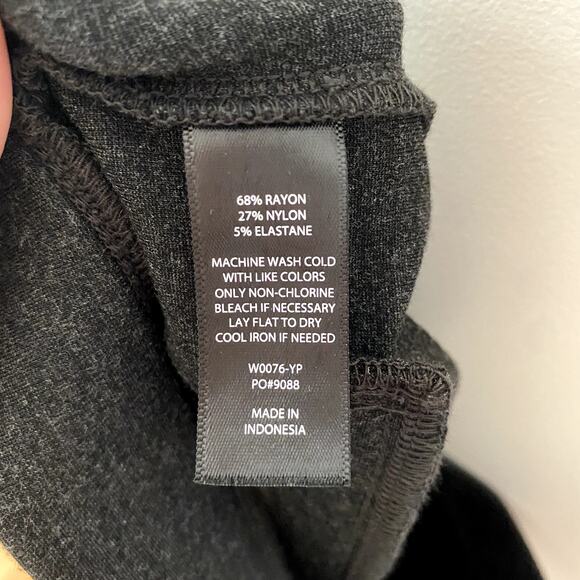 Betabrand Straight-Leg Classic Dress Pant Yoga Pants in Charcoal Size Medium - Picture 7 of 7